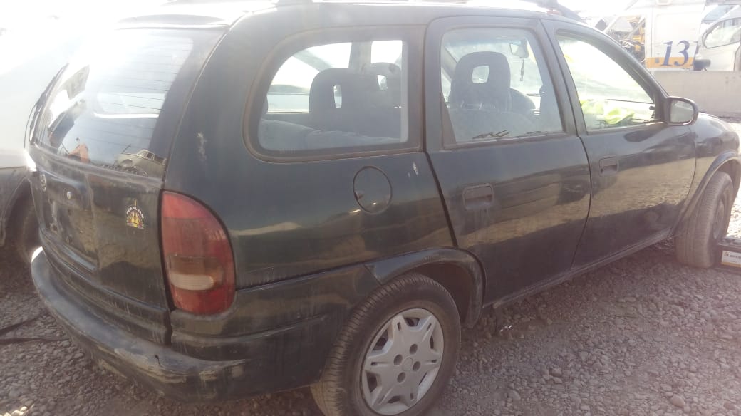 Chevrolet CORSA 1998    EN DESARME